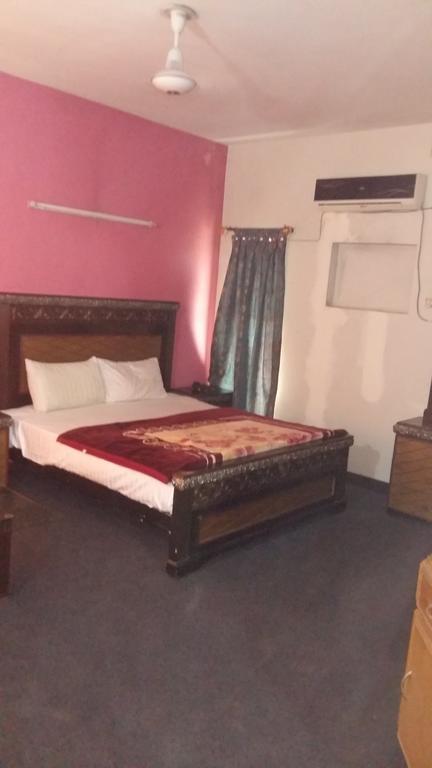 Grace View Guest House Lahore Esterno foto